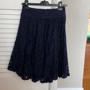 Massimo Dutti Blue lace knee length skirt - S size